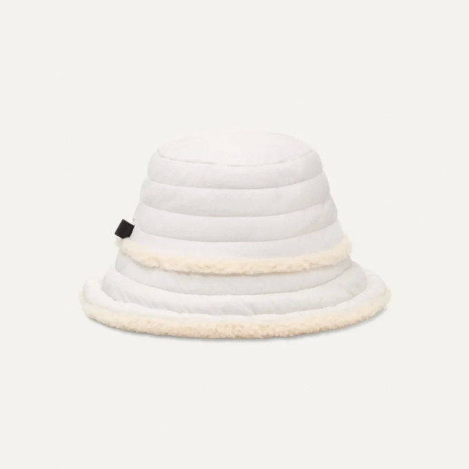 AW UGGfluff Rev Hatt