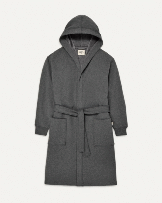 Leeland Robe