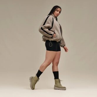 Nikia Virkad UGG Fluffig Jacka