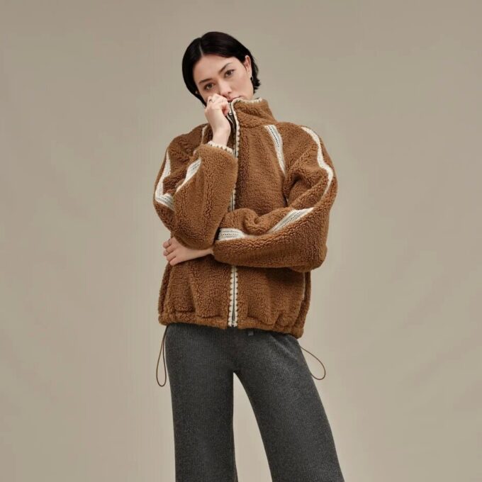 Nikia Virkad UGG Fluffig Jacka