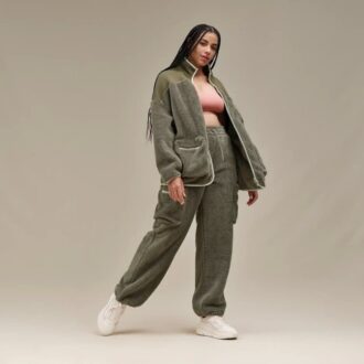 Nyisha UGG fluffig jacka