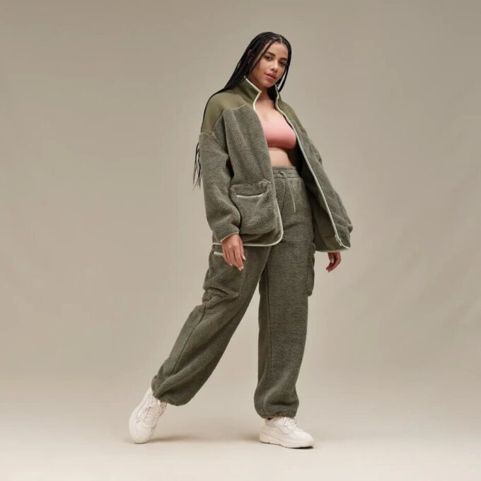 Nyisha UGG fluffig jacka