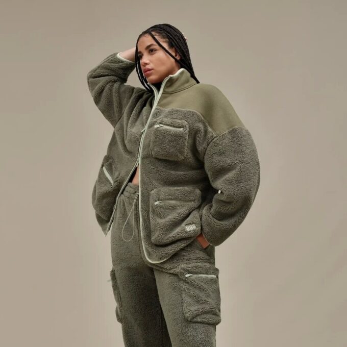 Nyisha UGG fluffig jacka