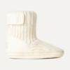 Skylar och UGG-mössa